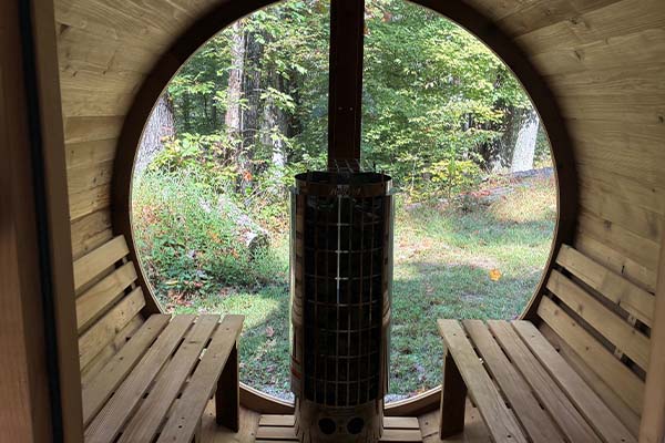 Hannah's Hideaway inside 6 person sauna