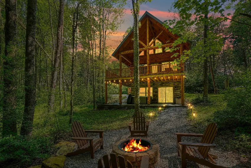 Hickory Haven cabin at Trickle Creek in Hocking Hills